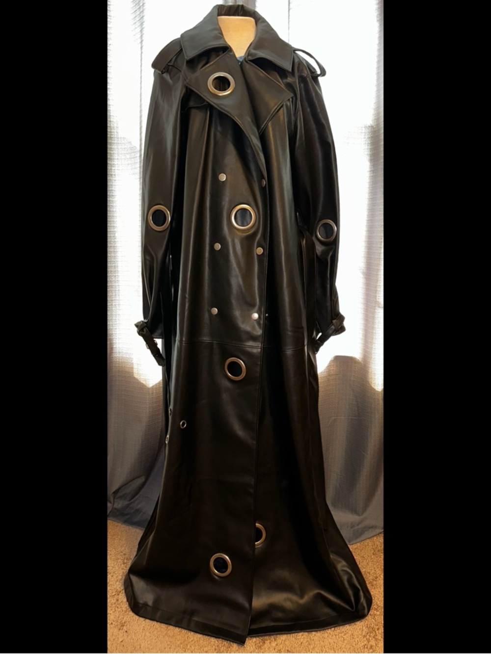 Poster Girl Dolls Kill ‘MISBEHAVING’ Faux Leather Trench Coat O Ring XL NWT - Picture 5 of 15